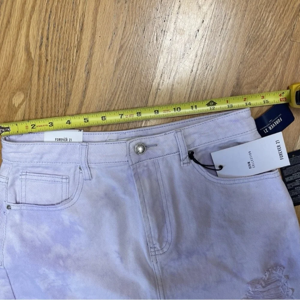 Forever 21 Denim Jean Short Skirt Lavender 5-Pocket 28 inch Waist Distressed NWT - Picture 8 of 9